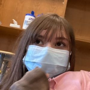 Meet your Posher, Elena